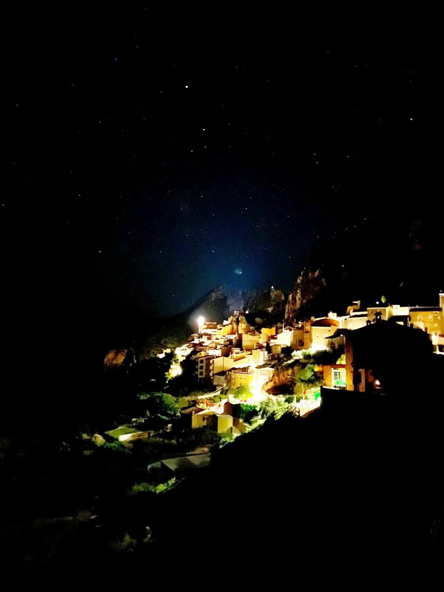 Casa Rural Celia Con Escape Room Aýna Dış mekan fotoğraf